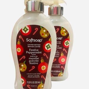 2 Pack Softsoap Limited Edition Festive Peppermint Scent